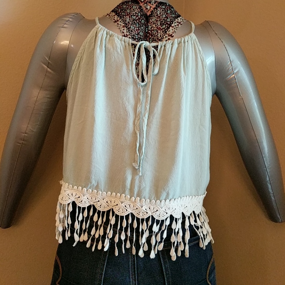 Seafoam green fringe crop top size large - Picture 7 of 8